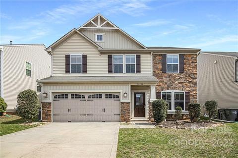 10930 Tailwater St, Davidson, NC 28036 photo 1