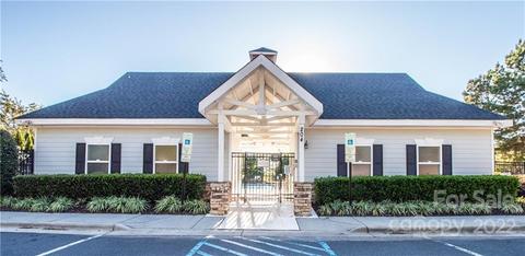 3909 Caliper Pl, Fort Mill, SC 29708 photo 2