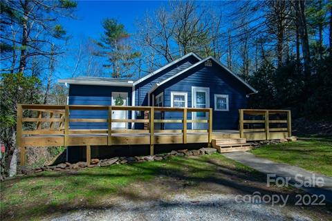 91 Pendley Rd, Spruce Pine, NC 28777 photo 2