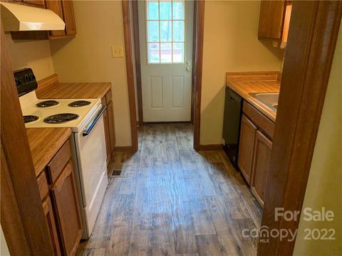 131 Forest Oaks Dr, Harmony, NC 28634 photo 14