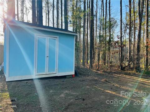 131 Wesley Ct, Crouse, NC 28033 photo 4