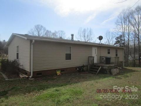 150 Canfield Dr, Olin, NC 28660 photo 4