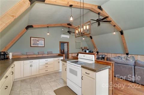 176 Edwards Rd, Clyde, NC 28721 photo 6