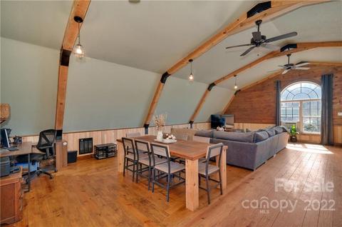 176 Edwards Rd, Clyde, NC 28721 photo 4