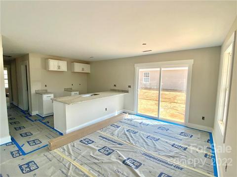 205 S Gregory St, Lancaster, SC 29720 photo 3