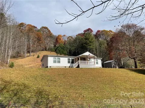 2026 Little Creek Rd, Burnsville, NC 28714