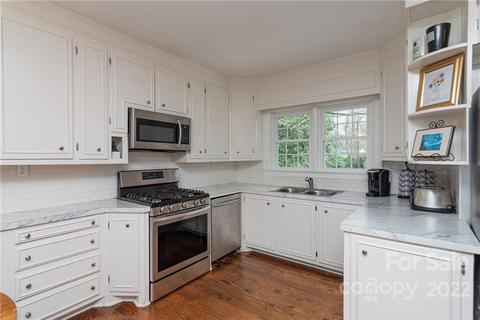 304 W Old Post Rd, Cherryville, NC 28021 photo 9