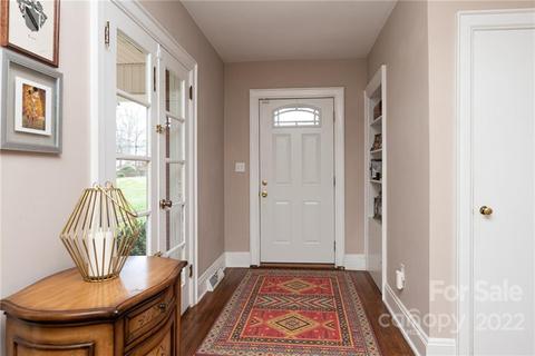 304 W Old Post Rd, Cherryville, NC 28021 photo 4