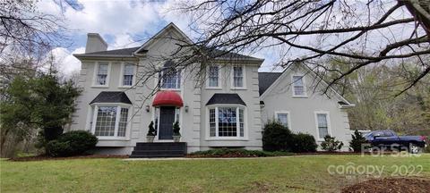 1014 Loganberry Ln, Salisbury, NC 28146