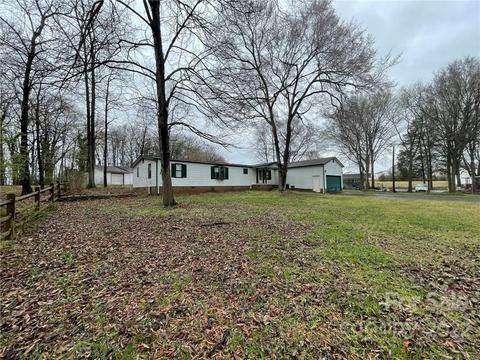 3110 Roberta Rd, Concord, NC 28027 photo 2