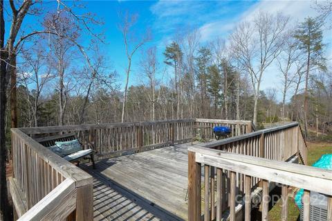 174 Twin Dr, Mill Spring, NC 28756 photo 10