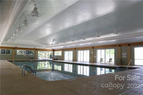 111 Bluffview Ln, Flat Rock, NC 28731 photo 12