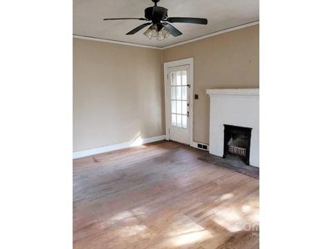 604 3rd St SE, Hickory, NC 28602 photo 8