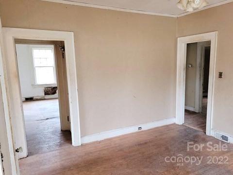 604 3rd St SE, Hickory, NC 28602 photo 9