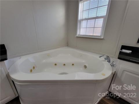 105 Shearin Ln, Olin, NC 28660 photo 15
