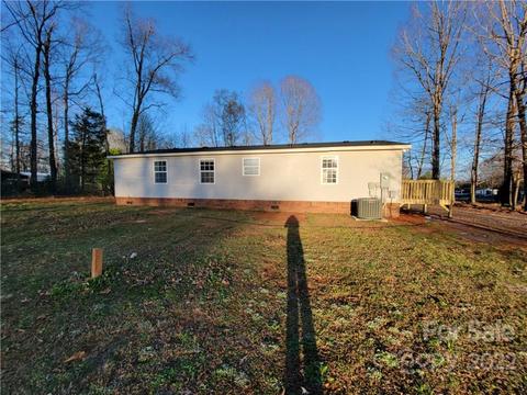 105 Shearin Ln, Olin, NC 28660 photo 8
