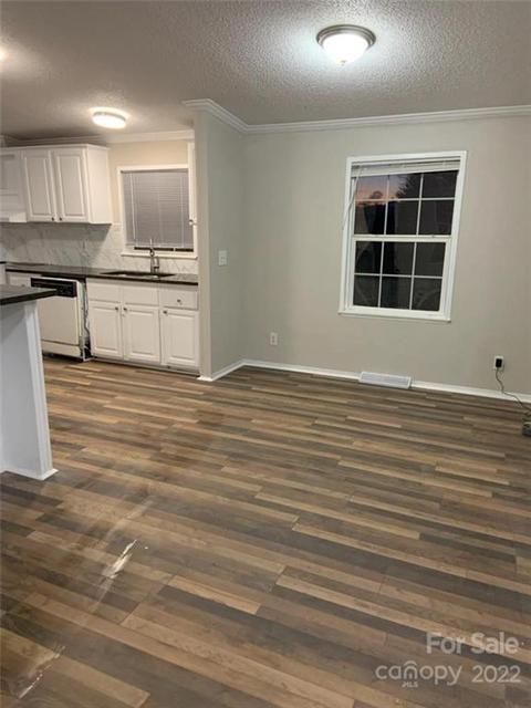 105 Shearin Ln, Olin, NC 28660 photo 5
