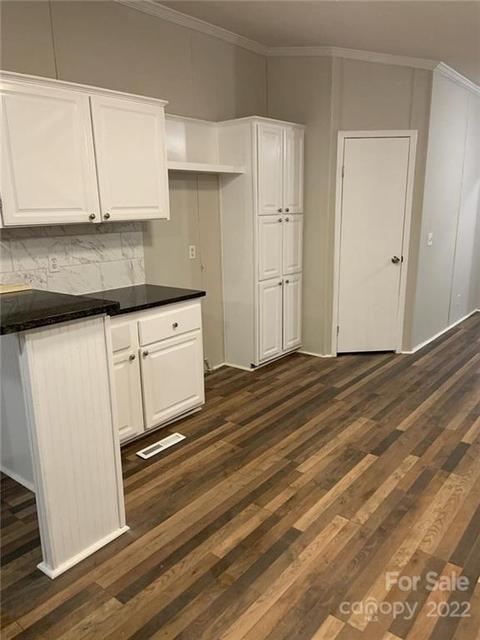 105 Shearin Ln, Olin, NC 28660 photo 6