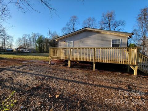 105 Shearin Ln, Olin, NC 28660 photo 9