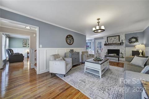 19607 Shevington Dr, Cornelius, NC 28031 photo 4