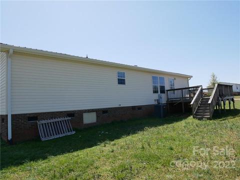 2041 Carpenter Square Rd, Crouse, NC 28033 photo 5
