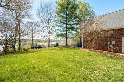 115 Mariners Point Ln, Hickory, NC 28601 photo 36