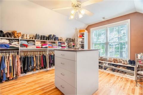 115 Mariners Point Ln, Hickory, NC 28601 photo 22