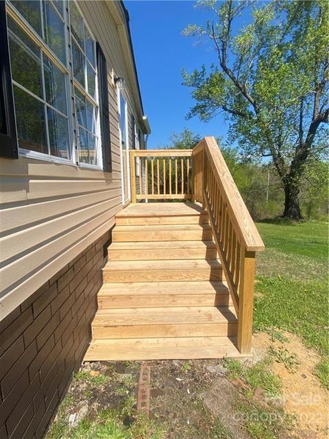 149 Ayers Rd, Grover, NC 28073 photo 2