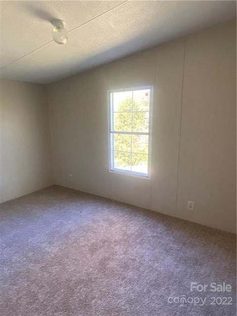 149 Ayers Rd, Grover, NC 28073 photo 9