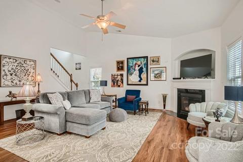 19046 Celestine Ln, Cornelius, NC 28031 photo 4