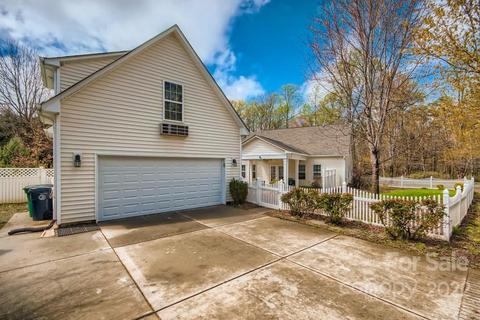 19046 Celestine Ln, Cornelius, NC 28031 photo 27