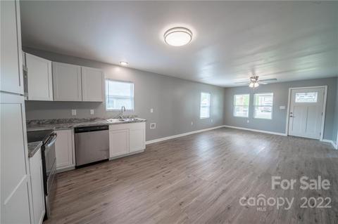 202 Blacksnake Rd, Stanley, NC 28164 photo 4