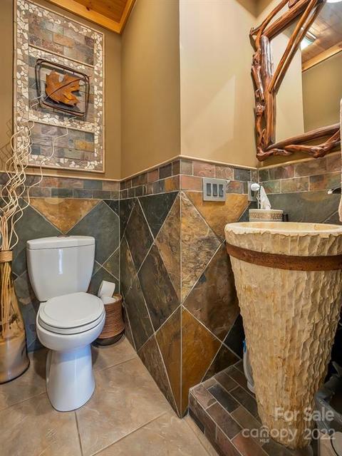 226 E Rambling Creek Dr, Tryon, NC 28782 photo 18