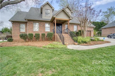 3160 Greystoke Ct, Belmont, NC 28012 photo 2