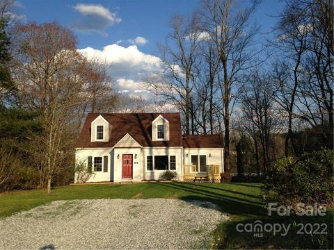68 Spring St, Spruce Pine, NC 28777 photo 1