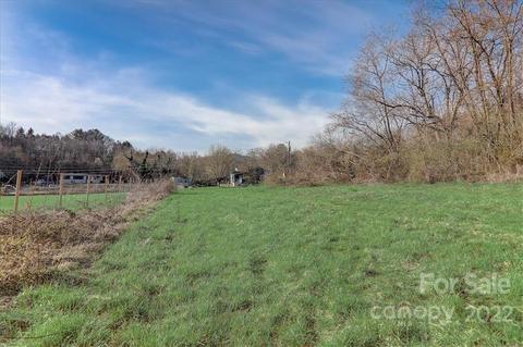 178 Collins Dr, Clyde, NC 28721 photo 11