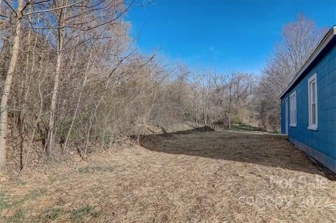 178 Collins Dr, Clyde, NC 28721 photo 6