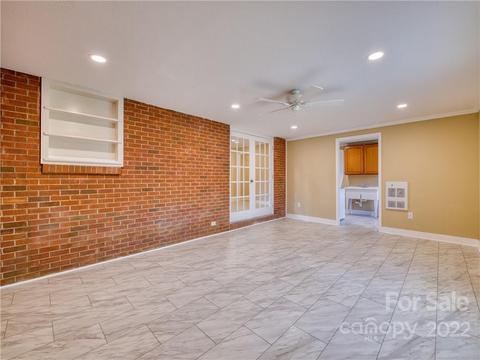 87 Levi St, Clyde, NC 28721 photo 20