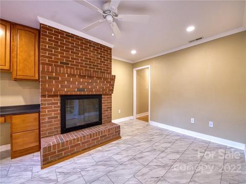 87 Levi St, Clyde, NC 28721 photo 11