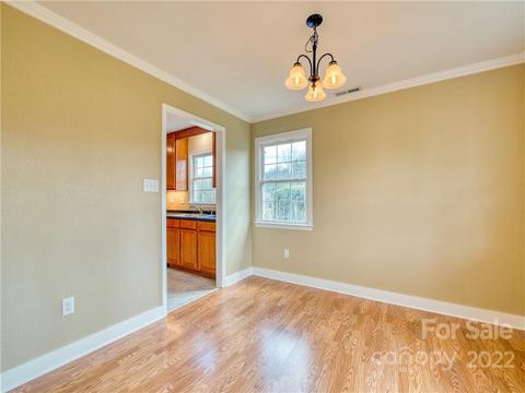87 Levi St, Clyde, NC 28721 photo 6