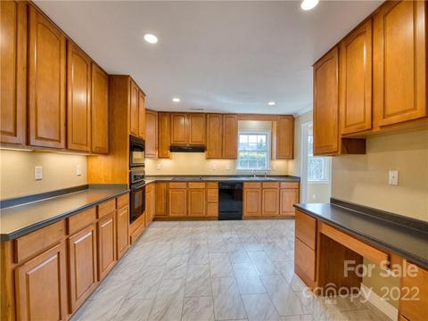 87 Levi St, Clyde, NC 28721 photo 10