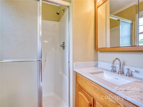 87 Levi St, Clyde, NC 28721 photo 15