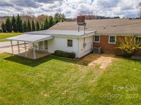87 Levi St, Clyde, NC 28721 photo 27