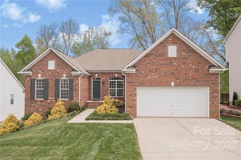 237 Hyde Park Ln, Fort Mill, SC 29708 photo 6