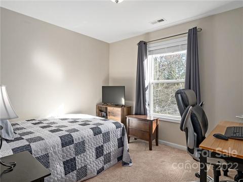82 Poplar St, Brevard, NC 28712 photo 18