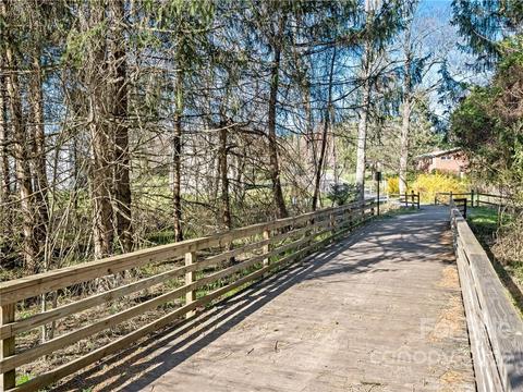 82 Poplar St, Brevard, NC 28712 photo 25