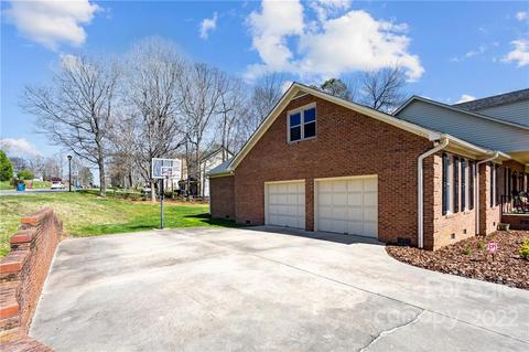 1702 Benjamin Dr, Salisbury, NC 28146 photo 12