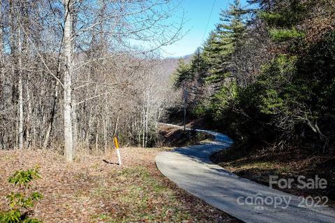 159 Gizzy Dr, Sylva, NC 28779 photo 3