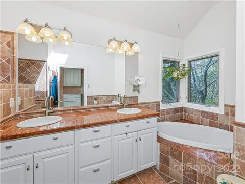1706 Eagle Lake Dr, Brevard, NC 28712 photo 19