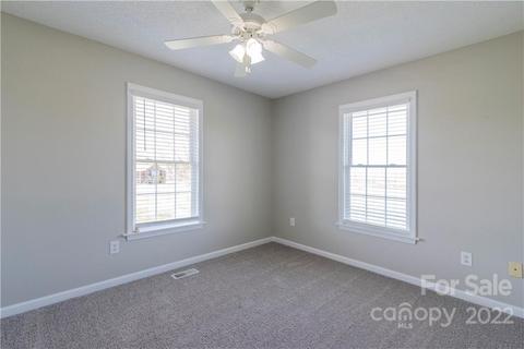 5007 Deer Run Dr, Crouse, NC 28033 photo 16